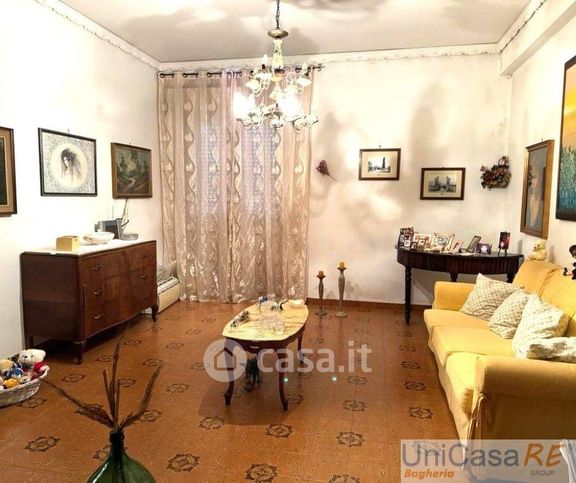 Appartamento in residenziale in Via L. Giordano 29