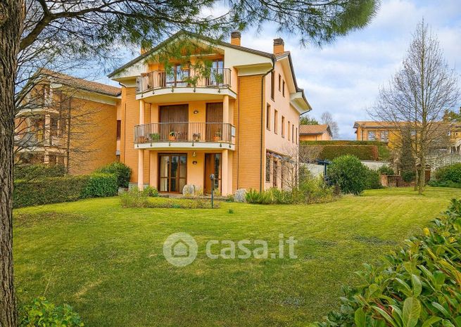 Appartamento in residenziale in Via Camillo Benso Conte di Cavour 5