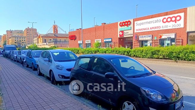 Box/posto auto in residenziale in Via Giuseppe Piantelli 6