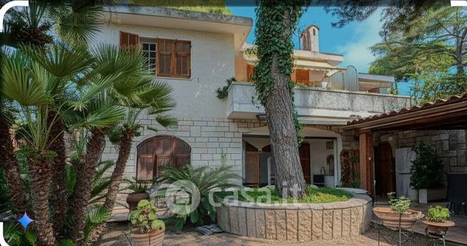 Appartamento in residenziale in Via Principessa Mafalda 4
