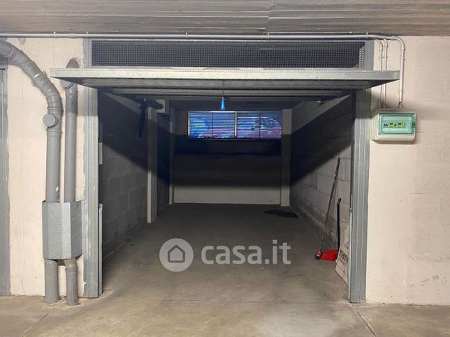 Garage/posto auto in residenziale in 