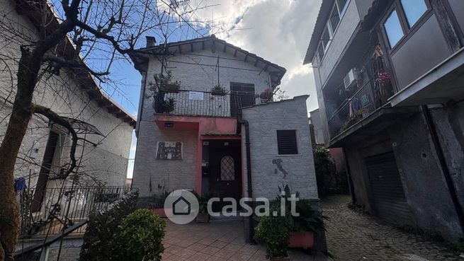 Appartamento in residenziale in Via dei Vigneti 22