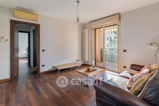 Appartamento in residenziale in Via Trieste 7