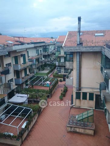 Attico/mansarda in residenziale in Via Spiaggia 119