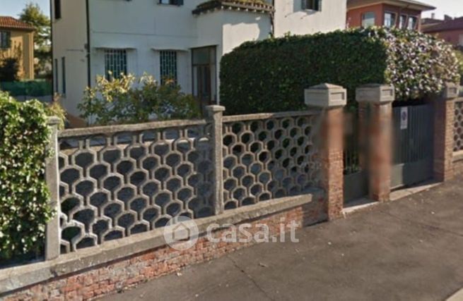 Appartamento in residenziale in Lungomare Guglielmo Marconi