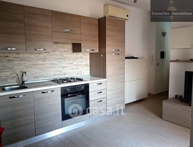 Appartamento in residenziale in Via delle Camelie