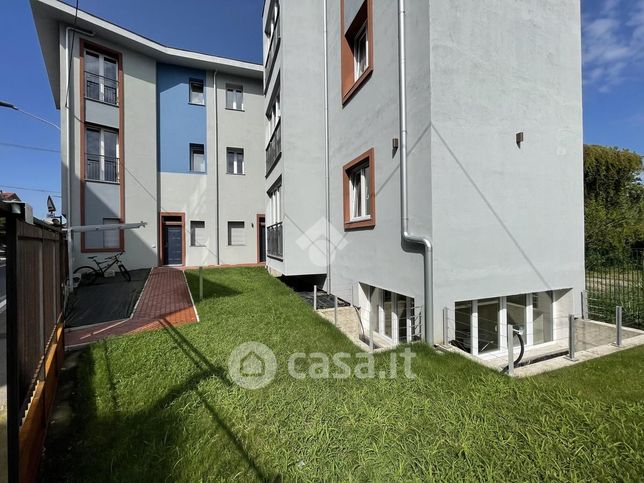 Appartamento in residenziale in Via L. Pomini 4