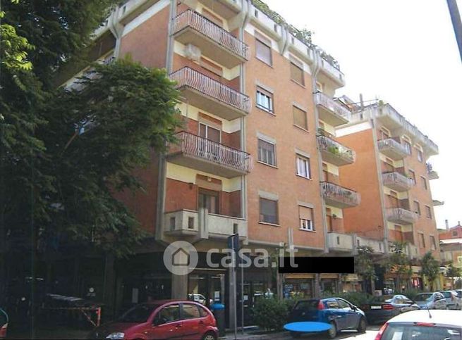 Appartamento in residenziale in Viale del Lavoro 34