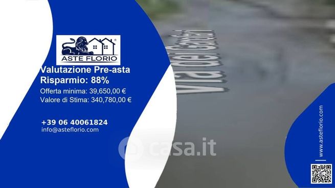 Capannone in commerciale in Via dei Garofani
