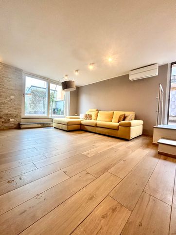 Appartamento in residenziale in Via Pietro Maroncelli