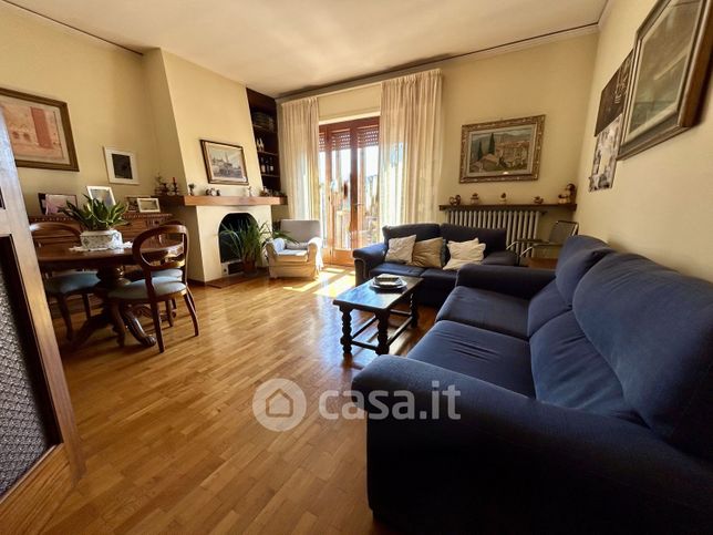 Appartamento in residenziale in Via Pietro Mascagni 62