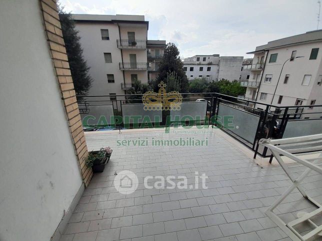 Appartamento in residenziale in Via Arturo Labriola