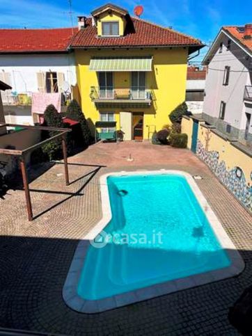 Casa indipendente in residenziale in Via del Bruccio 9