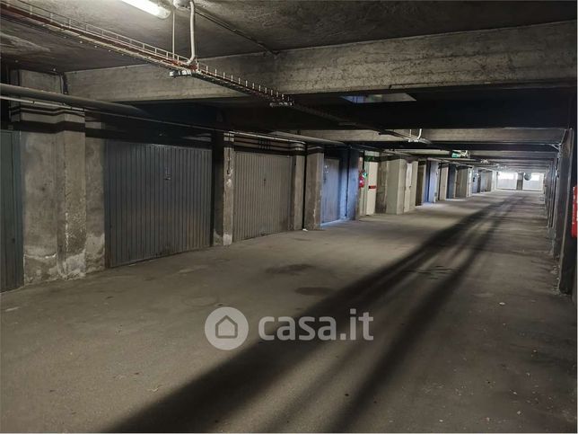 Box/posto auto in residenziale in 