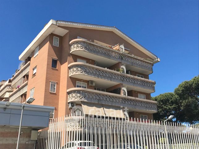 Appartamento in residenziale in Via Raffaele Conforti