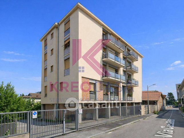 Appartamento in residenziale in Via Cesare Battisti 10