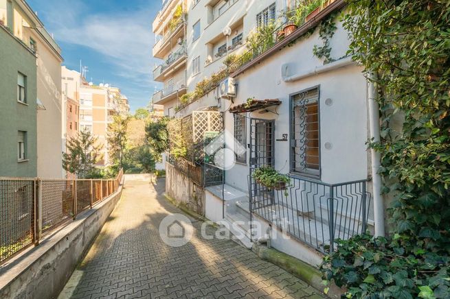 Appartamento in residenziale in Viale Tito Livio 57