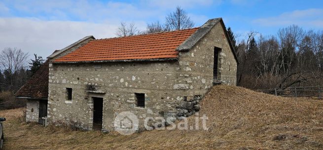 Casa indipendente in residenziale in Val di San Mamante