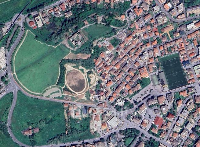 Terreno agricolo in commerciale in Via Giovanni Verga