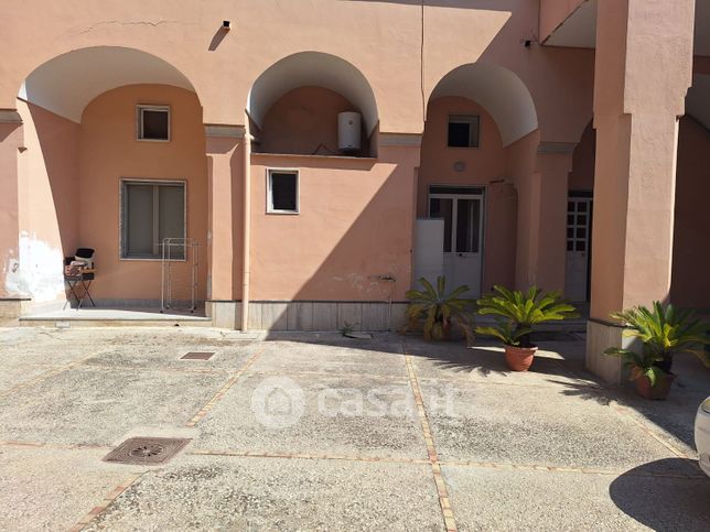 Appartamento in residenziale in Via Cumana