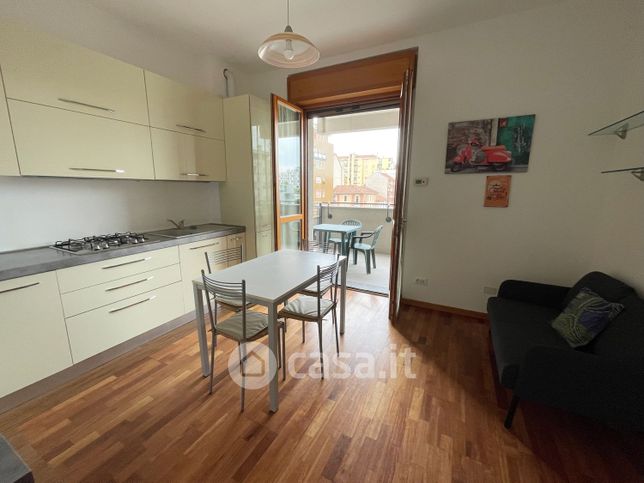 Appartamento in residenziale in Via Savona 101