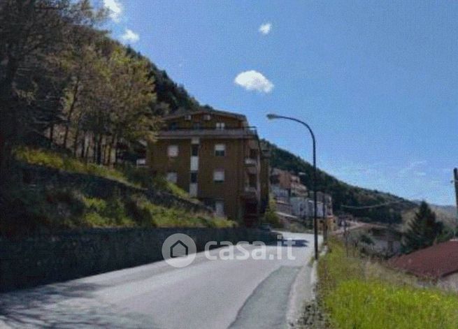 Appartamento in residenziale in Via Carlo Alberto