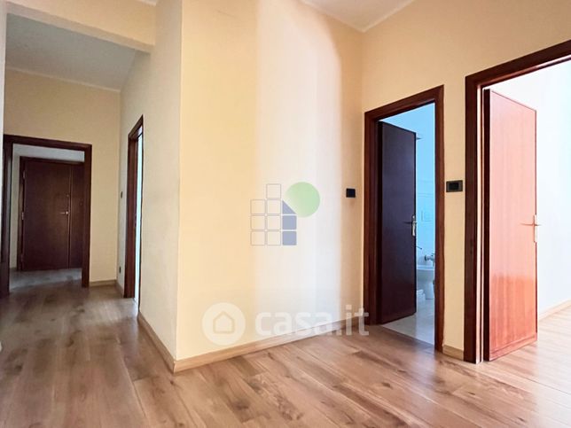 Appartamento in residenziale in Viale Nazario Sauro 100