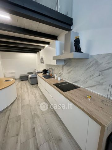 Loft in residenziale in Via Carlo Bazzi 49