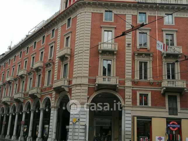 Ufficio in commerciale in Via Pietro Micca 20