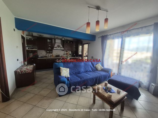 Appartamento in residenziale in Via Elisabetta Castronovo 3