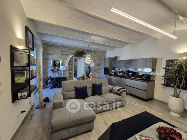Appartamento in residenziale in Strada Cassia Sud 53100