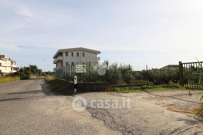 Terreno edificabile in residenziale in Via Carrera