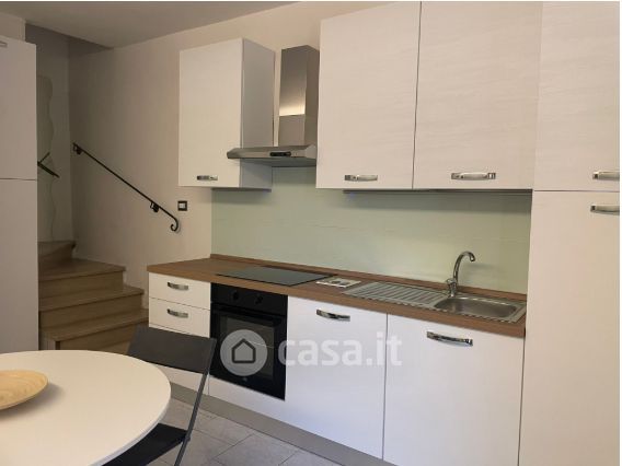 Casa indipendente in residenziale in Via dei Caselli 44