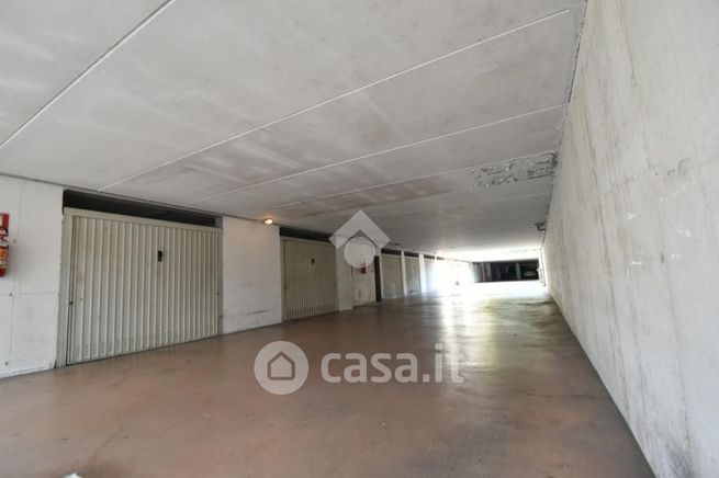 Garage/posto auto in residenziale in Via G. B. Garzarolli 140