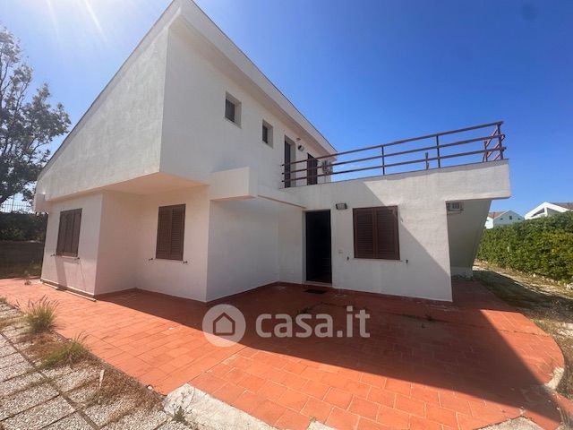 Villa in residenziale in LocalitÃ  Rodia 62