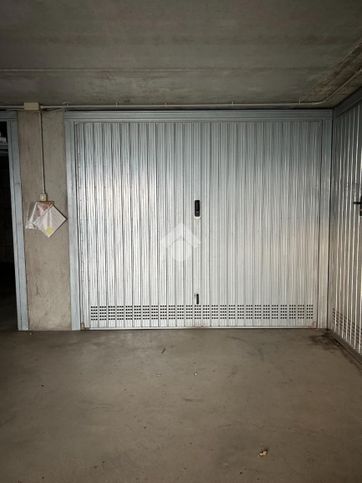 Garage/posto auto in residenziale in Via Febo e Isacco Arcangeli