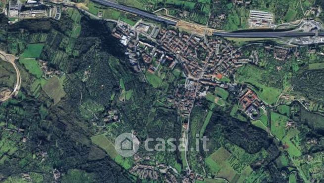Terreno agricolo in commerciale in Piazza Caslini