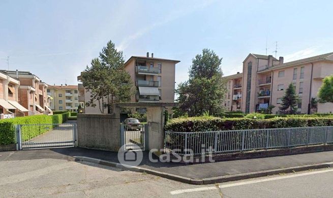 Appartamento in residenziale in Via Anna Frank 10