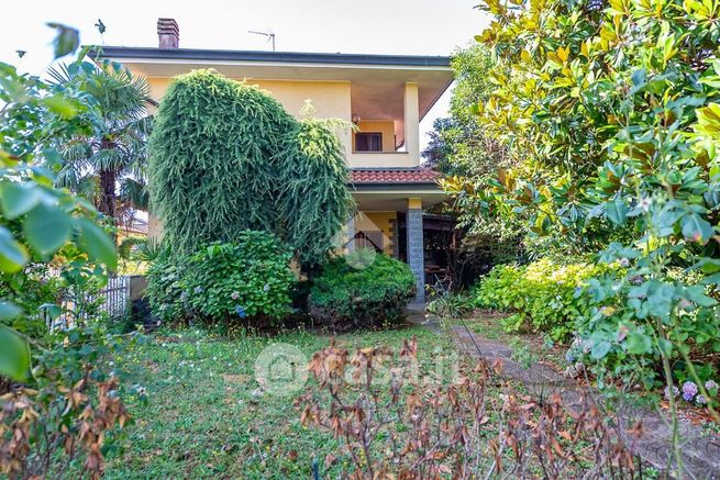 Appartamento in residenziale in Via Fanin 10