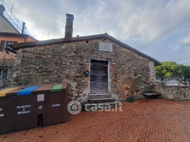 Casa indipendente in residenziale in Via San Benedetto 6