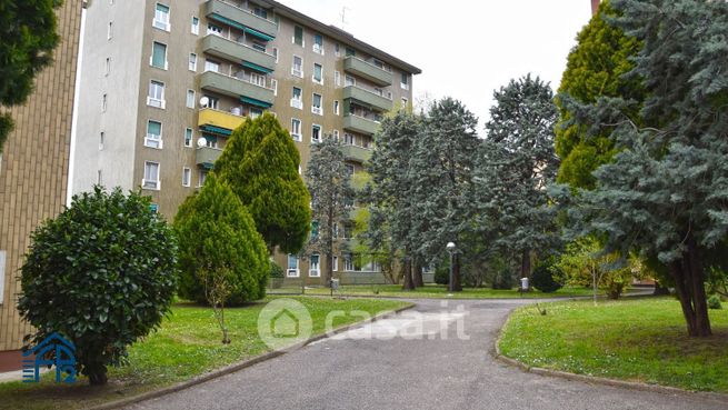 Appartamento in residenziale in Via Giacomo Puccini 60