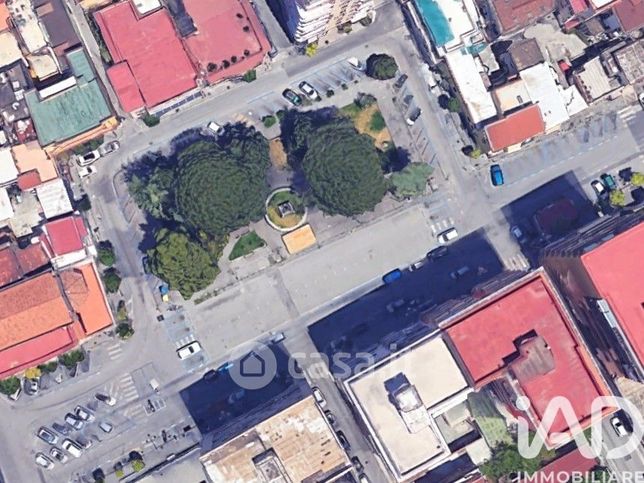 Box/posto auto in residenziale in Via Tenente Roberto Fontanella