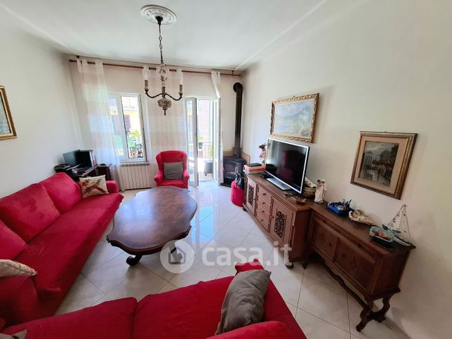 Casa indipendente in residenziale in Via Principe Umberto