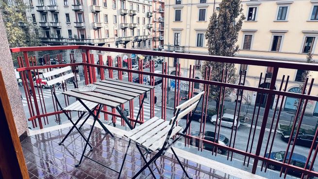 Appartamento in residenziale in Via Pavia 2 a