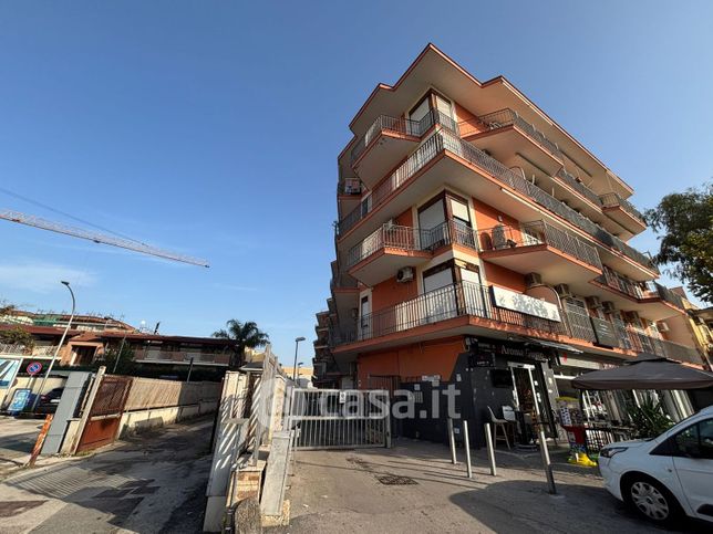 Appartamento in residenziale in Via Mauro Leone 59