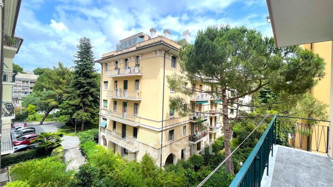 Appartamento in residenziale in Via Luigi Arnaldo Vassallo