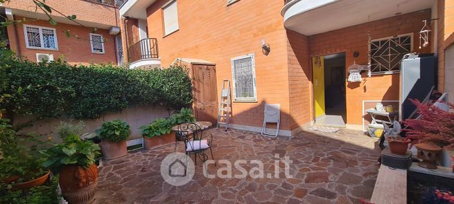 Villetta a schiera in residenziale in Via Arturo Viligiardi 13