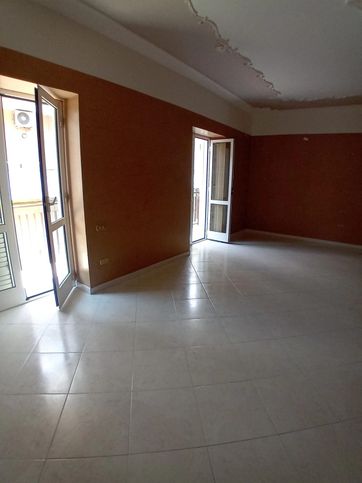 Appartamento in residenziale in Via Cairoli 33