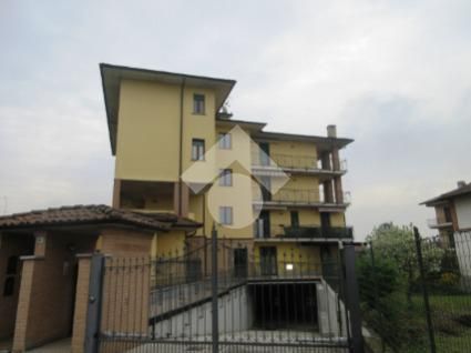 Appartamento in residenziale in Via Cavallotti 22