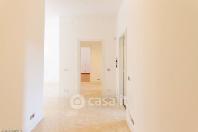 Appartamento in residenziale in Via Amatore Sciesa 6